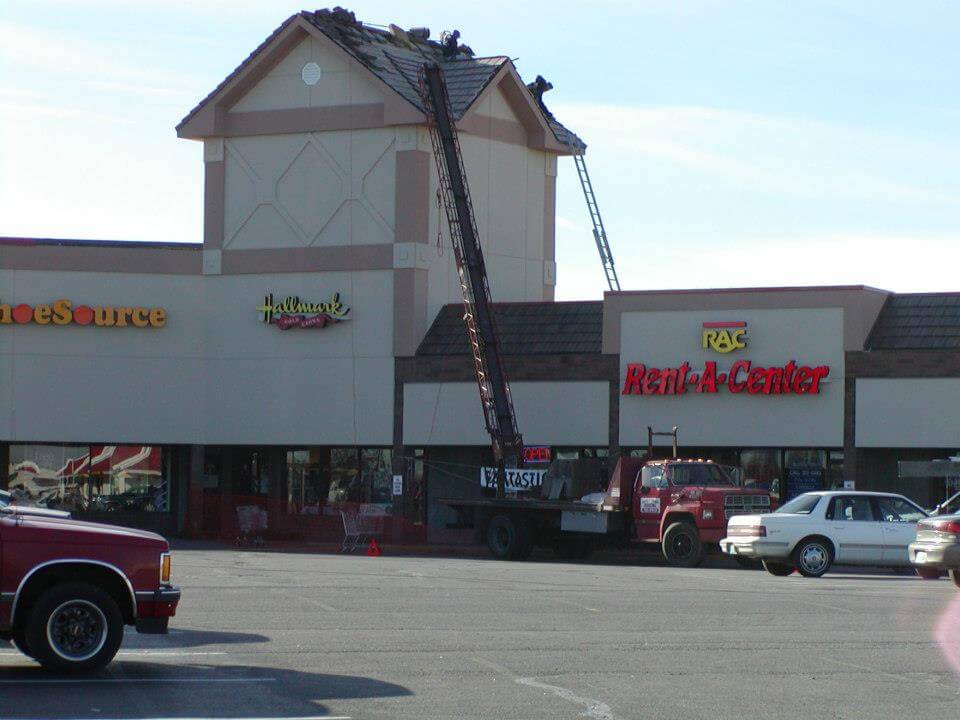 Commercial roofing project